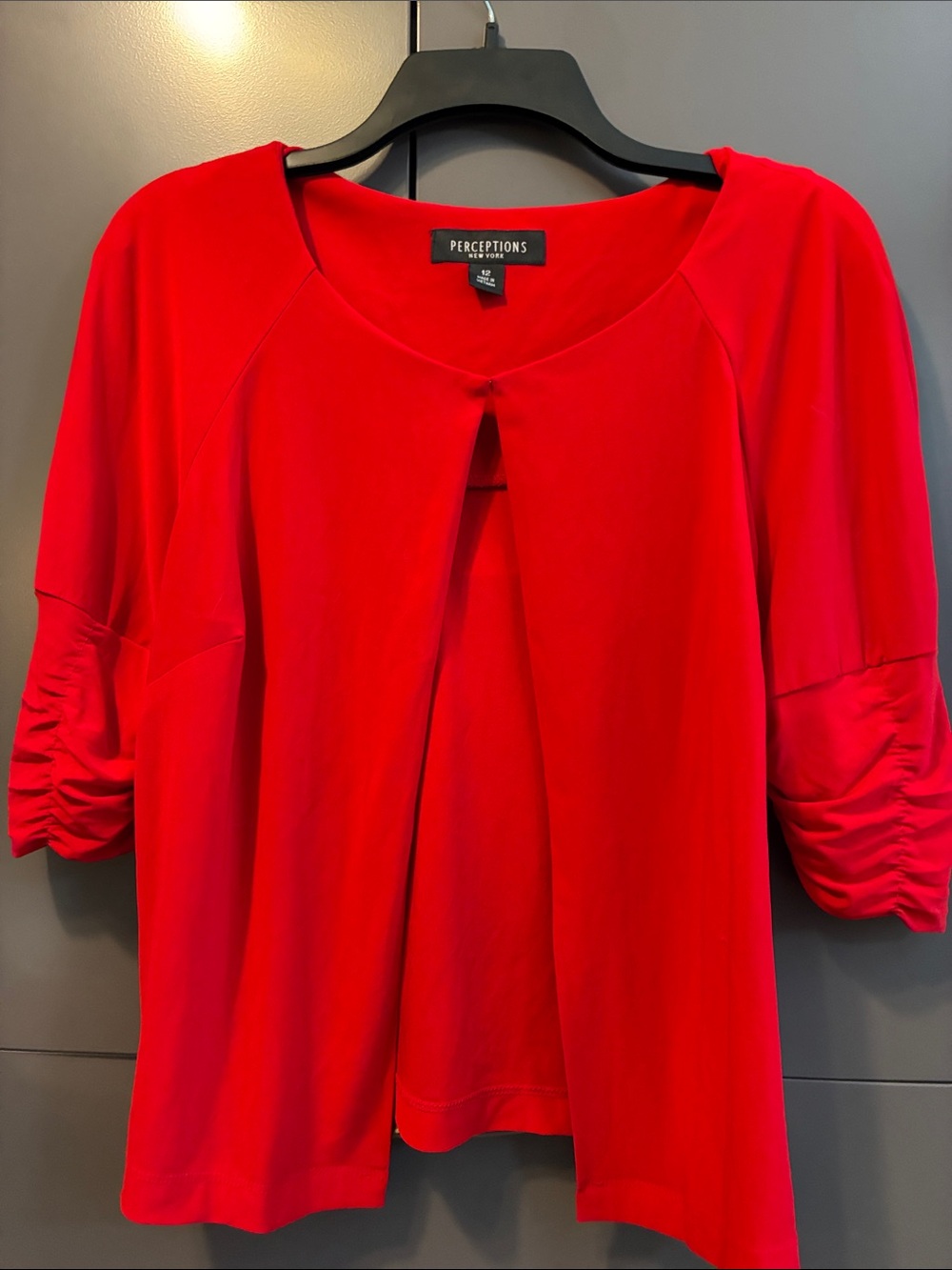 Perceptions Womenâs deep Red cardigan shrug